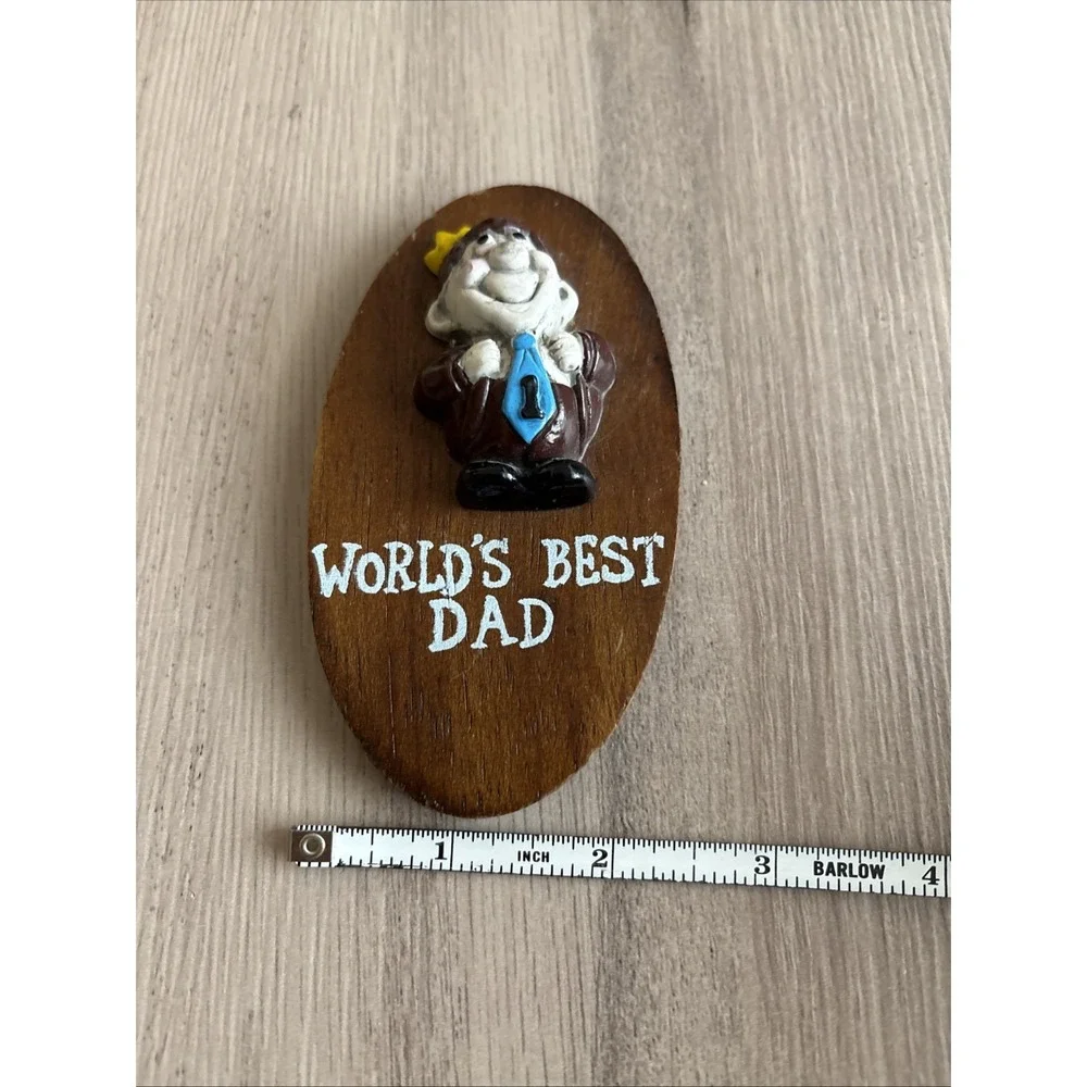 Vintage1960s Wood Wall Plaque Worlds Best‎ Dad by Fun Services Retro Mod Kitsch